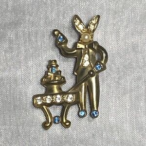 😍2/$20 The Mouse King| Nutcracker Gold Tone Rhinestone Brooch